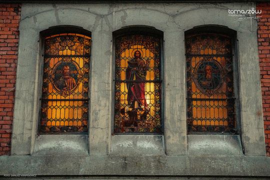 Chór Artis Gaudium śpiewa w ciemnościach, Kościół Zbawiciela – Tomaszów Mazowiecki