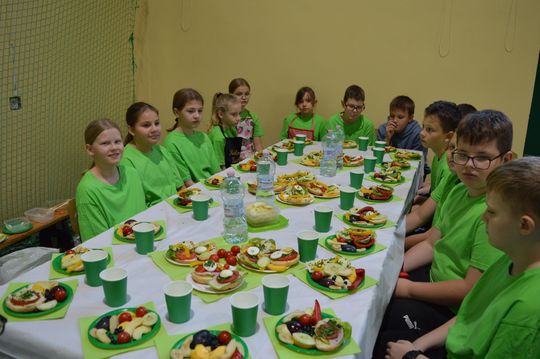 Odłóż telefon, włącz relacje — SP 6 przeciw przemocy rówieśniczej