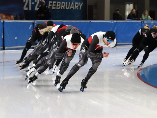 Kadra Polski Łyżwiarzy szybkich trenuje w Tomaszowie Mazowieckim Kadra Polski Łyżwiarzy szybkich trenuje w Tomaszowie Mazowieckim