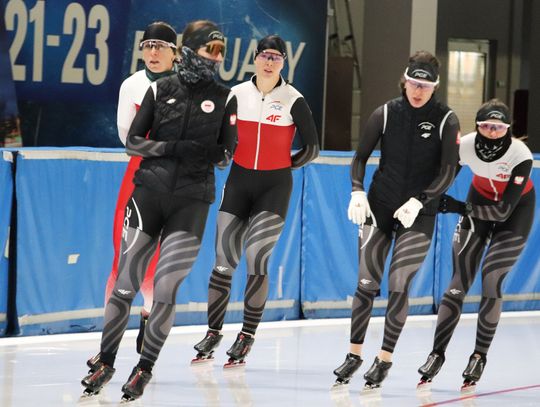 Kadra Polski Łyżwiarzy szybkich trenuje w Tomaszowie Mazowieckim Kadra Polski Łyżwiarzy szybkich trenuje w Tomaszowie Mazowieckim