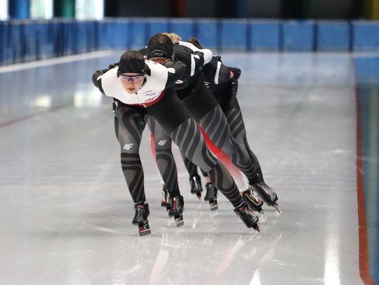 Kadra Polski Łyżwiarzy szybkich trenuje w Tomaszowie Mazowieckim Kadra Polski Łyżwiarzy szybkich trenuje w Tomaszowie Mazowieckim
