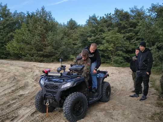 Na czterech kołach przez las: Strzelcy z JS 1002 zaliczyli szkolenie na quadach