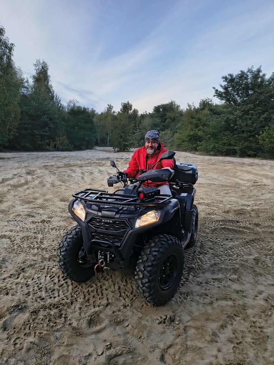 Na czterech kołach przez las: Strzelcy z JS 1002 zaliczyli szkolenie na quadach