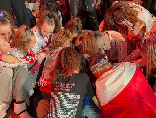 29 zawodniczek Akademii Tańca Sportowego Aster walczyło o tytuły Mistrzostw Świata International Dance Federation (IDF) – World Dance Championships