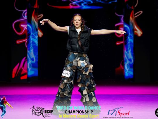 29 zawodniczek Akademii Tańca Sportowego Aster walczyło o tytuły Mistrzostw Świata International Dance Federation (IDF) – World Dance Championships