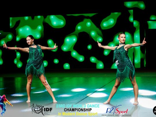 29 zawodniczek Akademii Tańca Sportowego Aster walczyło o tytuły Mistrzostw Świata International Dance Federation (IDF) – World Dance Championships