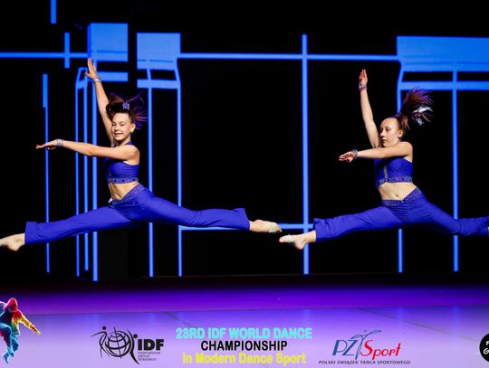 29 zawodniczek Akademii Tańca Sportowego Aster walczyło o tytuły Mistrzostw Świata International Dance Federation (IDF) – World Dance Championships