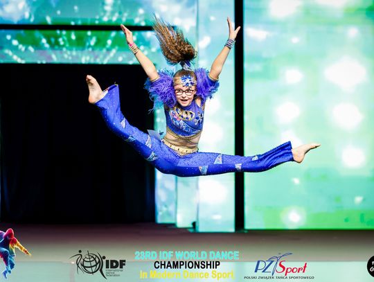 29 zawodniczek Akademii Tańca Sportowego Aster walczyło o tytuły Mistrzostw Świata International Dance Federation (IDF) – World Dance Championships
