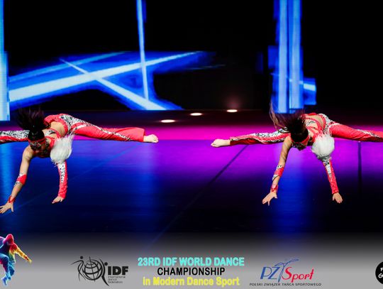 29 zawodniczek Akademii Tańca Sportowego Aster walczyło o tytuły Mistrzostw Świata International Dance Federation (IDF) – World Dance Championships
