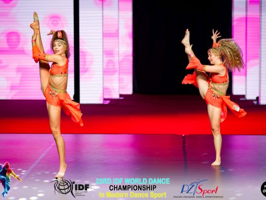 29 zawodniczek Akademii Tańca Sportowego Aster walczyło o tytuły Mistrzostw Świata International Dance Federation (IDF) – World Dance Championships