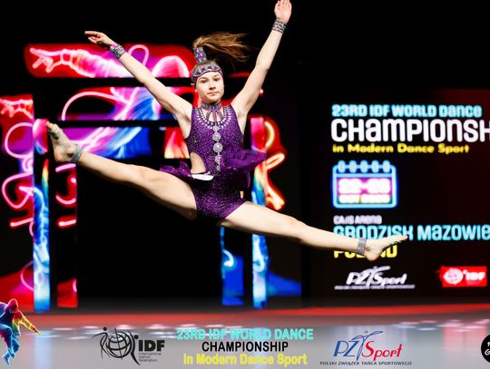 29 zawodniczek Akademii Tańca Sportowego Aster walczyło o tytuły Mistrzostw Świata International Dance Federation (IDF) – World Dance Championships