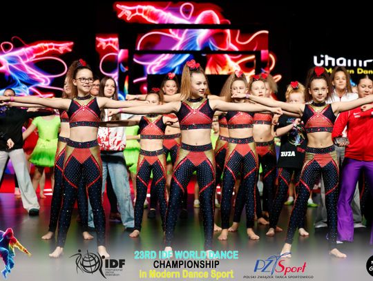 29 zawodniczek Akademii Tańca Sportowego Aster walczyło o tytuły Mistrzostw Świata International Dance Federation (IDF) – World Dance Championships