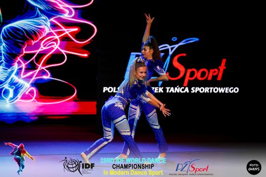 29 zawodniczek Akademii Tańca Sportowego Aster walczyło o tytuły Mistrzostw Świata International Dance Federation (IDF) – World Dance Championships