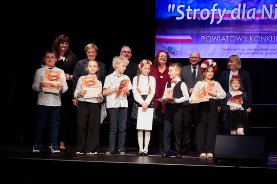 V Powiatowy Konkurs Recytatorski „Strofy dla Niepodległej” 