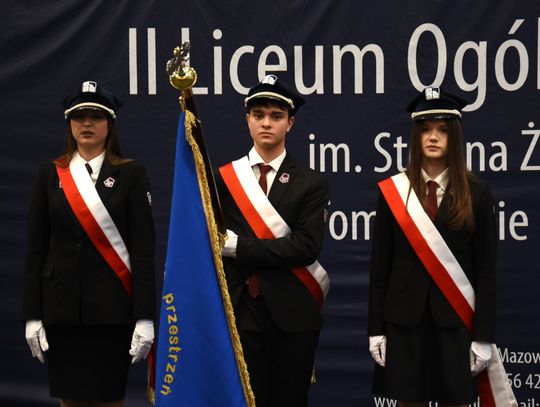 Święto Patrona w II LO. Arbuzy ślubowały, wspominały i świętowały sukcesy