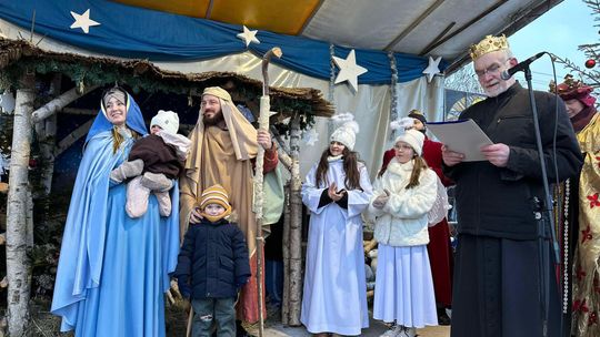 Orszak Trzech Króli 2026 w Tomaszowie Mazowieckim – kolęda, żywa szopka i… motorówka