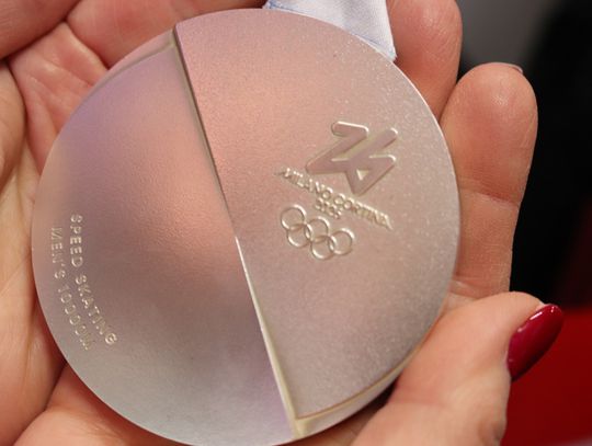 Tomaszów Mazowiecki powitał olimpijczyków. Tłumy w Arenie Lodowej i wzruszające słowa medalistów Tomaszów Mazowiecki powitał olimpijczyków. Tłumy w Arenie Lodowej i wzruszające słowa medalistów