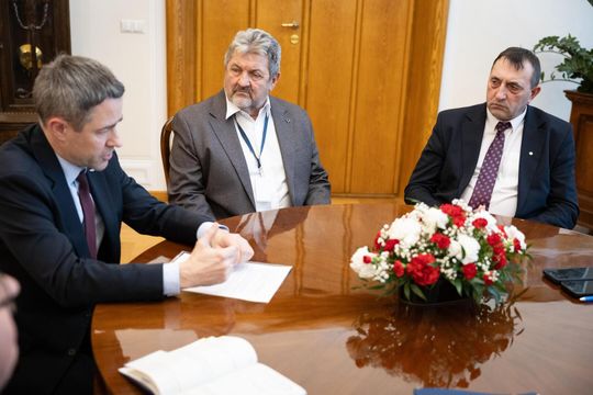 Powiat Tomaszowski na spotkaniu w Ministerstwie Infrastruktury