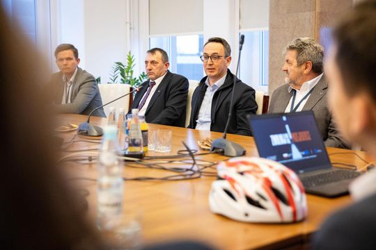 Powiat Tomaszowski na spotkaniu w Ministerstwie Infrastruktury