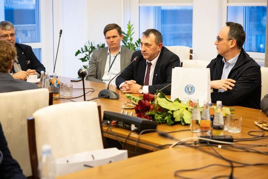 Powiat Tomaszowski na spotkaniu w Ministerstwie Infrastruktury