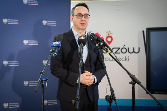 Budowa ronda oraz tunelu pod przejazdem kolejowym na ulicy Warszawskiej