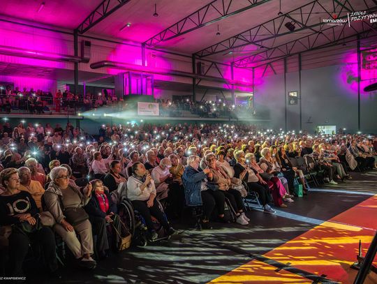 Koncert z okazji Dnia Kobiet w Tomaszowie Mazowieckim