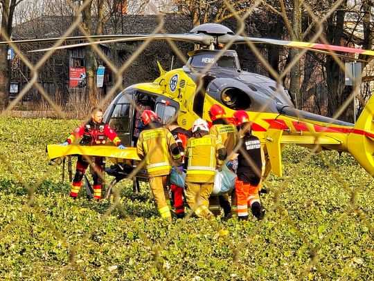 Tragiczny pożar hali w Olszowej. Nie żyje 48-letni mężczyzna
