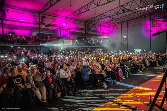 Koncert z okazji Dnia Kobiet w Tomaszowie Mazowieckim