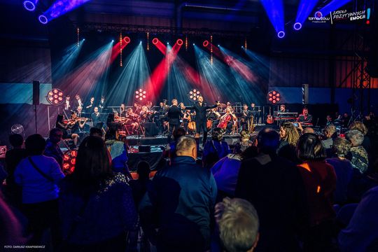 Koncert z okazji Dnia Kobiet w Tomaszowie Mazowieckim