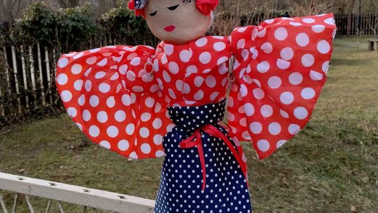 Wiosna w Skansenie Rzeki Pilicy. Tradycyjne powitanie wiosny w Tomaszowie Mazowieckim Wiosna w Skansenie Rzeki Pilicy. Tradycyjne powitanie wiosny w Tomaszowie Mazowieckim