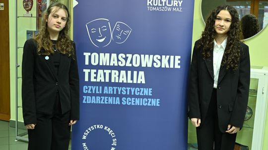 XIX Tomaszowskie Teatralia rozpoczęte. Nastrojowy wieczór pełen muzyki i poezji XIX Tomaszowskie Teatralia rozpoczęte. Nastrojowy wieczór pełen muzyki i poezji