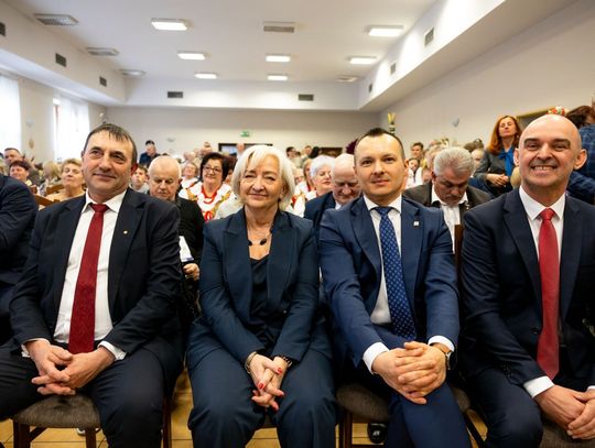 Tradycja, kolory i wspólnota. XX Powiatowy Konkurs Palm i Pisanek w Będkowie za nami