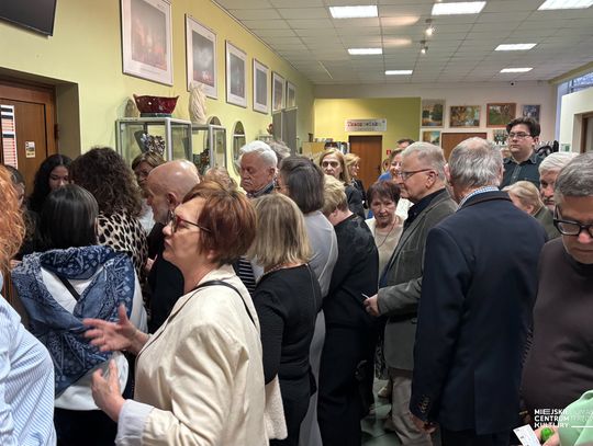 XIX Tomaszowskie Teatralia rozpoczęte. Nastrojowy wieczór pełen muzyki i poezji