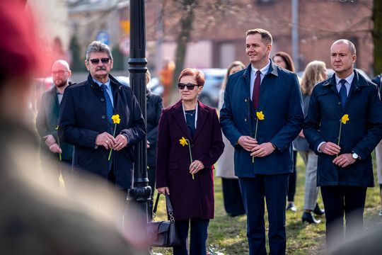 Uczcili pamięć bohaterów. Tomaszów Mazowiecki oddał hołd Polakom ratującym Żydów