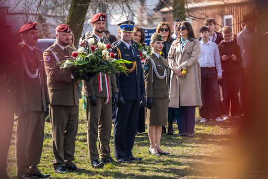 Uczcili pamięć bohaterów. Tomaszów Mazowiecki oddał hołd Polakom ratującym Żydów