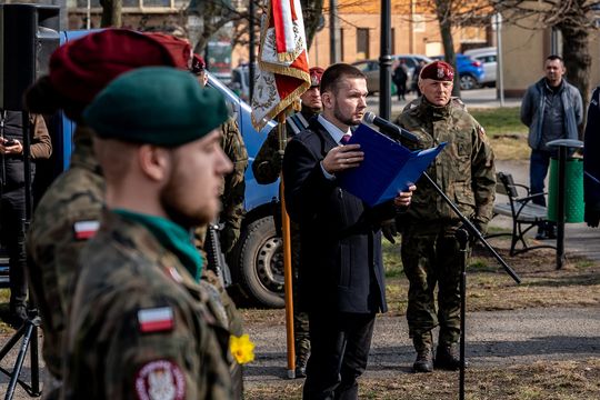 Uczcili pamięć bohaterów. Tomaszów Mazowiecki oddał hołd Polakom ratującym Żydów