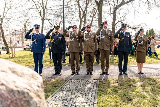 Uczcili pamięć bohaterów. Tomaszów Mazowiecki oddał hołd Polakom ratującym Żydów