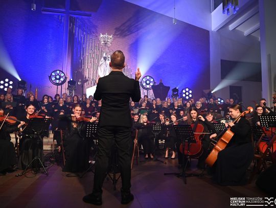 Muzyka, która zatrzymuje czas. Wyjątkowy koncert pasyjny w Tomaszowie Mazowieckim