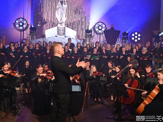 Muzyka, która zatrzymuje czas. Wyjątkowy koncert pasyjny w Tomaszowie Mazowieckim
