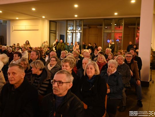 Muzyka, która zatrzymuje czas. Wyjątkowy koncert pasyjny w Tomaszowie Mazowieckim