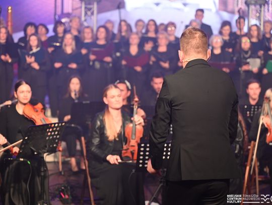 Muzyka, która zatrzymuje czas. Wyjątkowy koncert pasyjny w Tomaszowie Mazowieckim