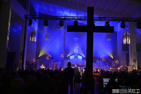 Muzyka, która zatrzymuje czas. Wyjątkowy koncert pasyjny w Tomaszowie Mazowieckim