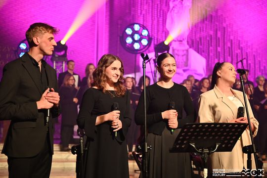 Muzyka, która zatrzymuje czas. Wyjątkowy koncert pasyjny w Tomaszowie Mazowieckim