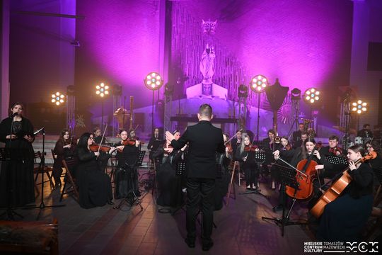 Muzyka, która zatrzymuje czas. Wyjątkowy koncert pasyjny w Tomaszowie Mazowieckim