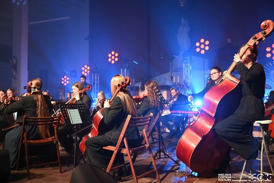 Muzyka, która zatrzymuje czas. Wyjątkowy koncert pasyjny w Tomaszowie Mazowieckim