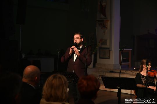 Muzyka, która zatrzymuje czas. Wyjątkowy koncert pasyjny w Tomaszowie Mazowieckim