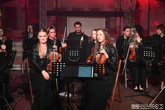 Muzyka, która zatrzymuje czas. Wyjątkowy koncert pasyjny w Tomaszowie Mazowieckim