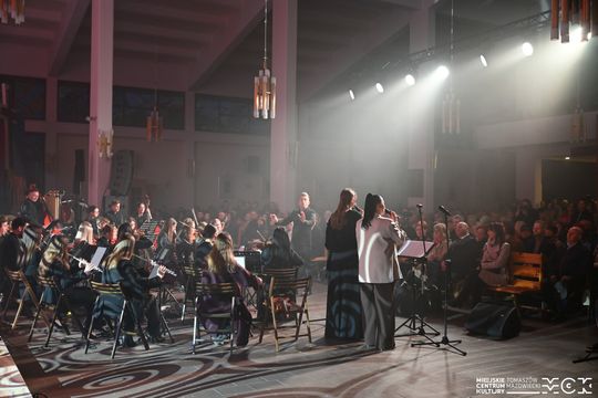 Muzyka, która zatrzymuje czas. Wyjątkowy koncert pasyjny w Tomaszowie Mazowieckim