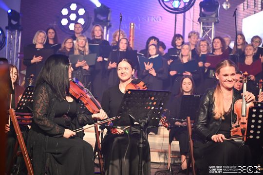 Muzyka, która zatrzymuje czas. Wyjątkowy koncert pasyjny w Tomaszowie Mazowieckim