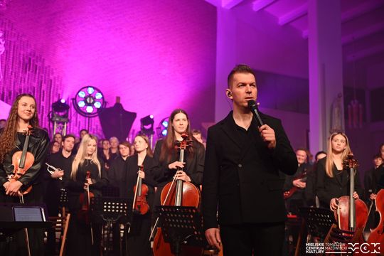 Muzyka, która zatrzymuje czas. Wyjątkowy koncert pasyjny w Tomaszowie Mazowieckim
